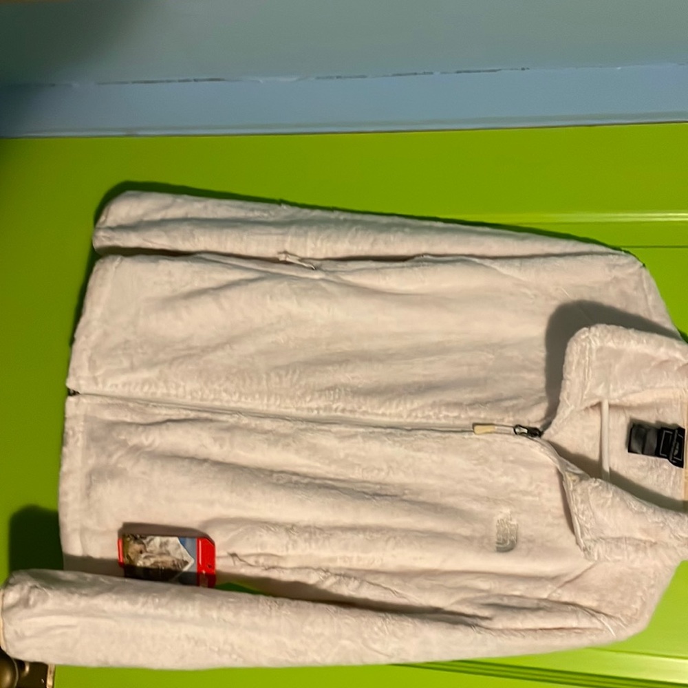 The North Face Women’s Osito 2 Jacket. Size XL